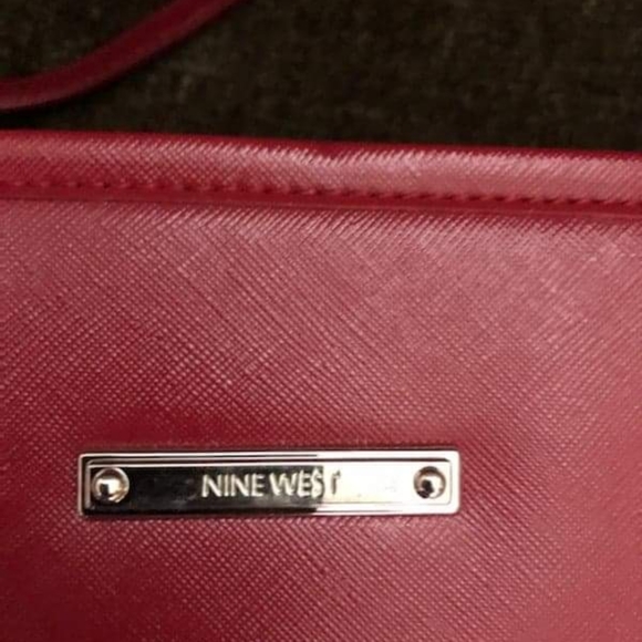 Nine West Handbag - Picture 2 of 5